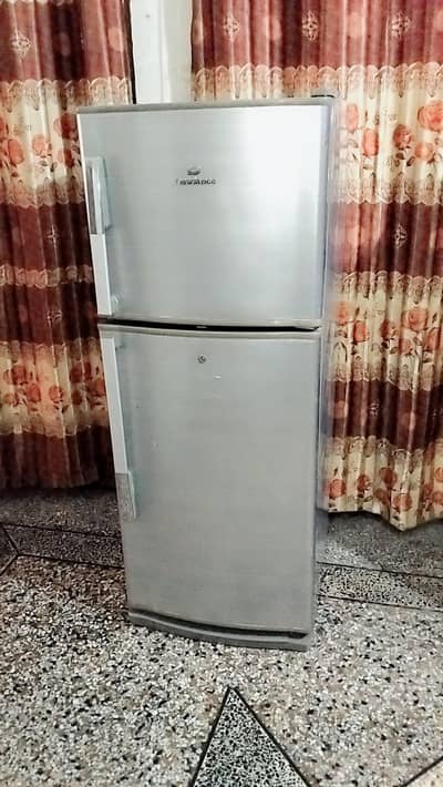Dawlance fridge midiam saiz