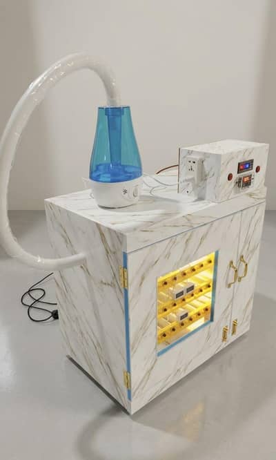 incubators brooders