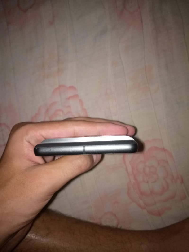 Google Pixel 7 3