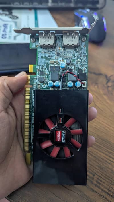 AMD DDR5 4GB 128 Bit