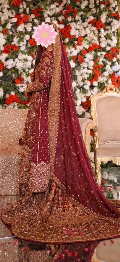 Heavy gorgeous bridal attire - branded