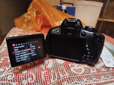 Canon 700D dslr camera touch screen display 03025271768 nikon