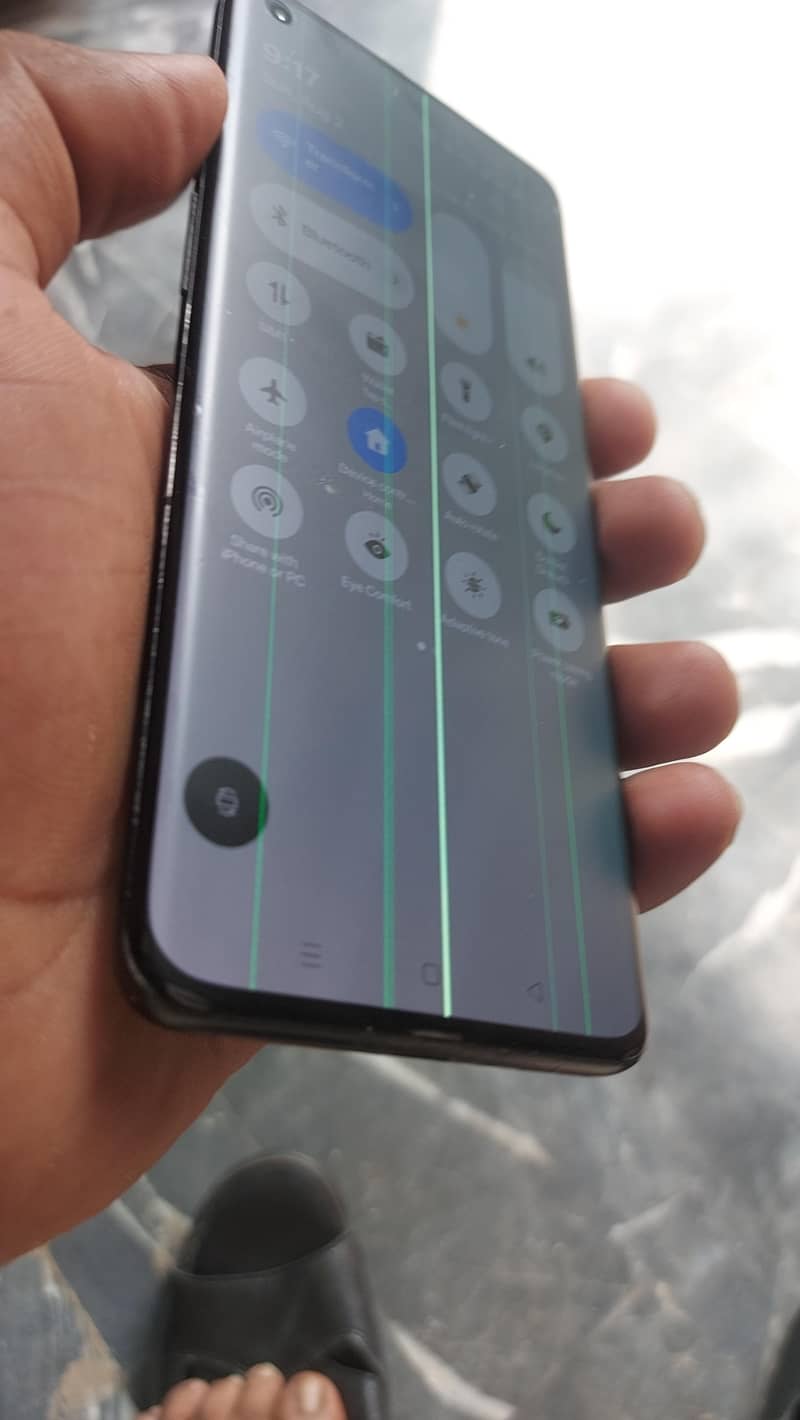 One Plus 10 Pro 4