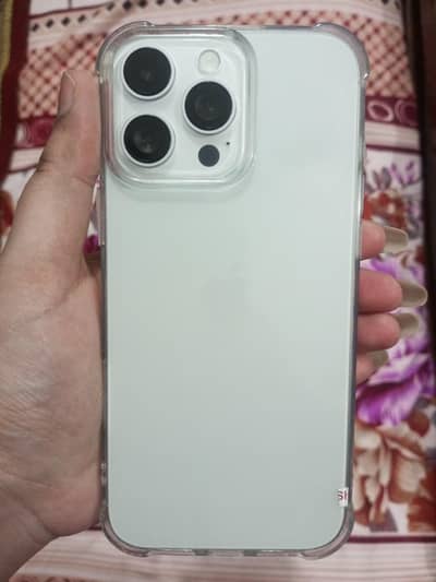 Apple iPhone 16 Pro