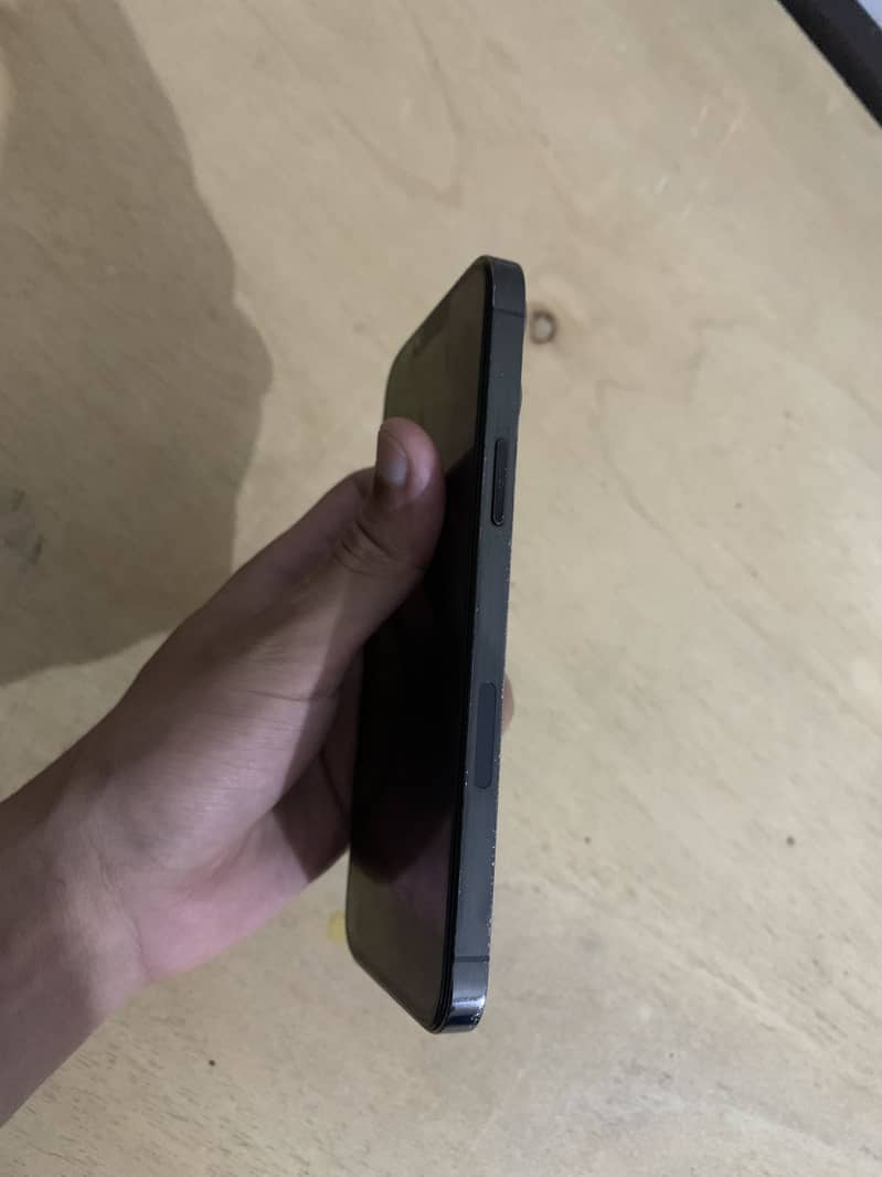 APPLE IPHONE 13 PRO MAX 4