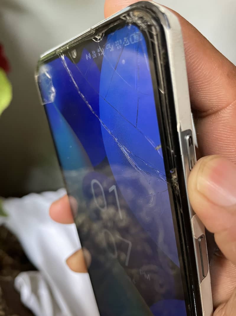 Tecno Spark 10C 5