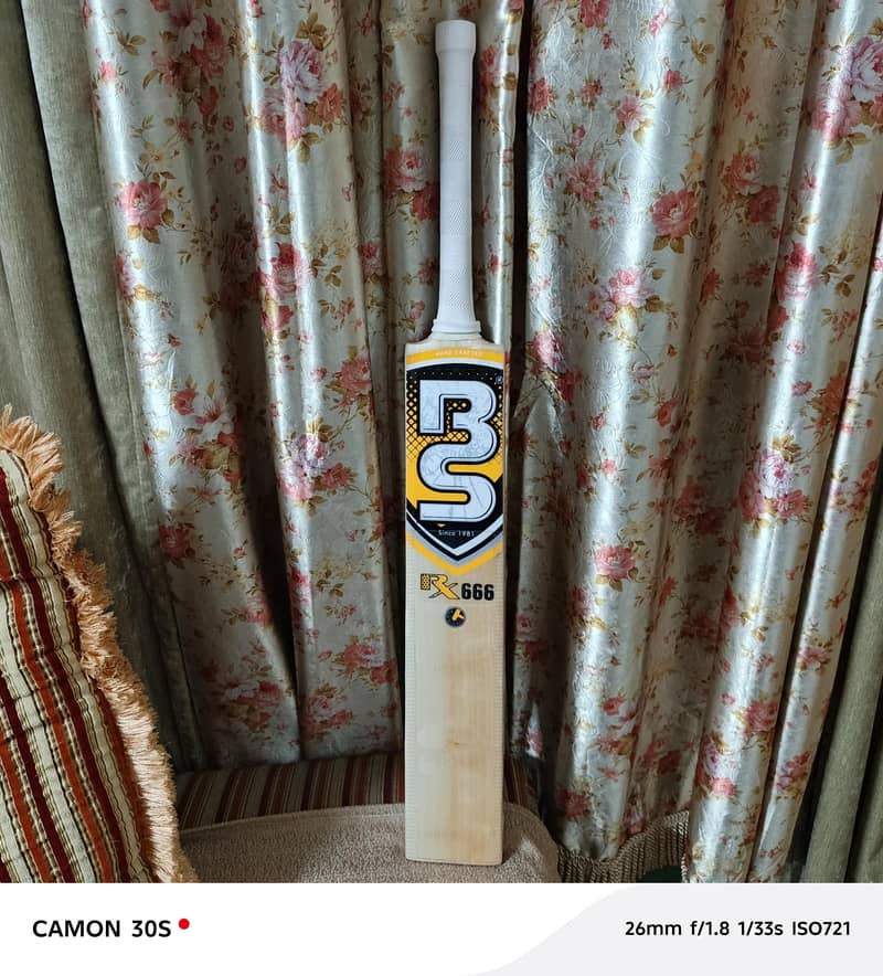 cricket bats 0