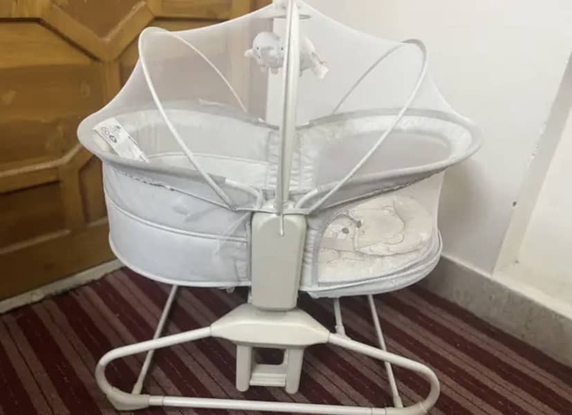 Multifunctional bassinet 1