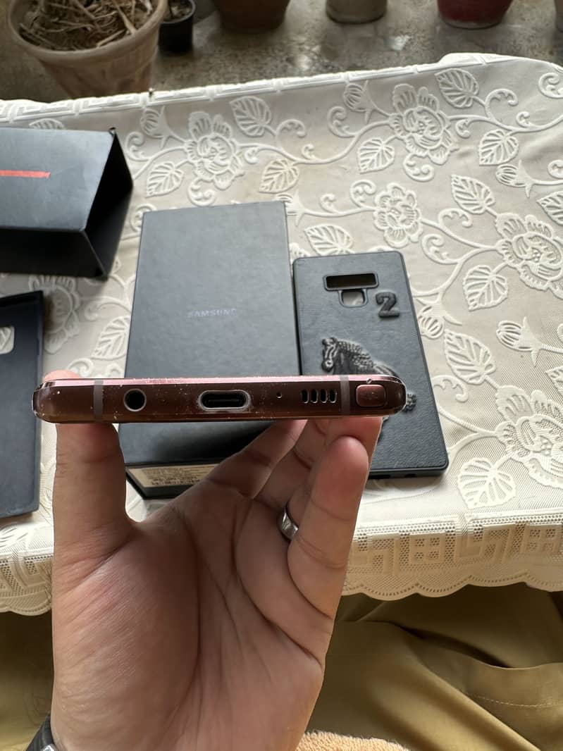 Samsung note 9 4