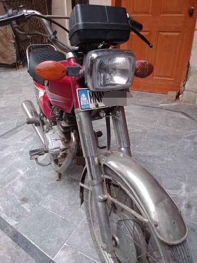 Honda CG 125 Red