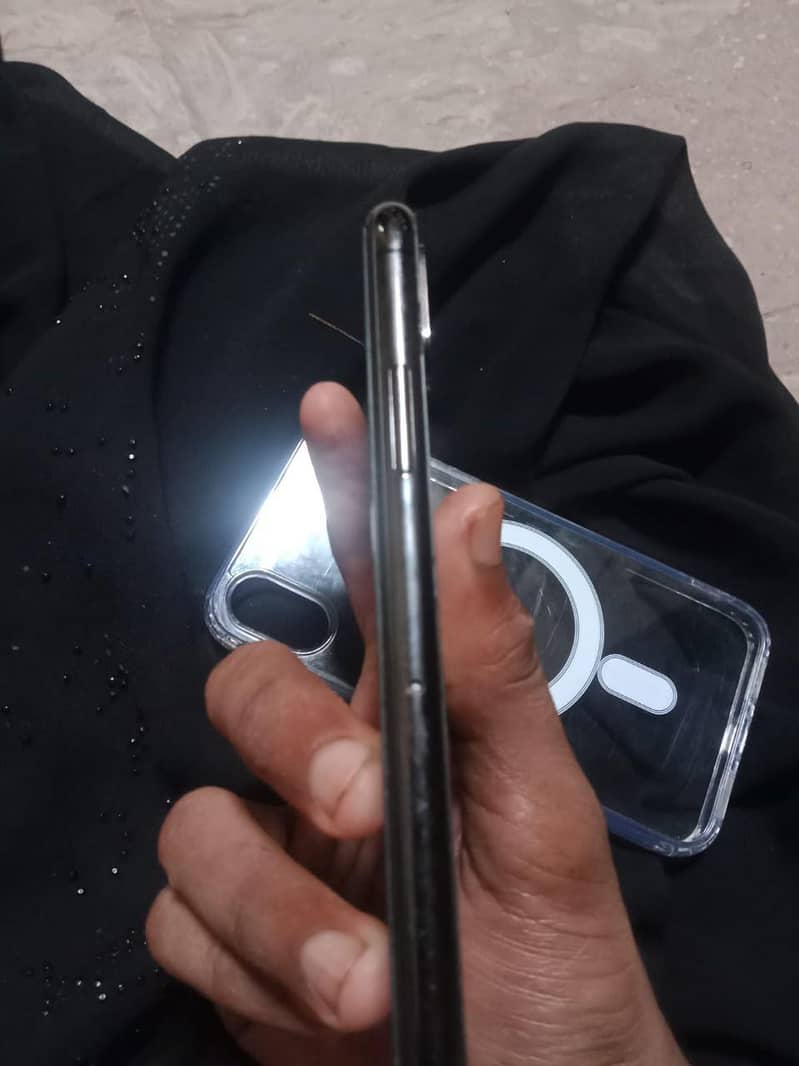 Apple iPhone X 1