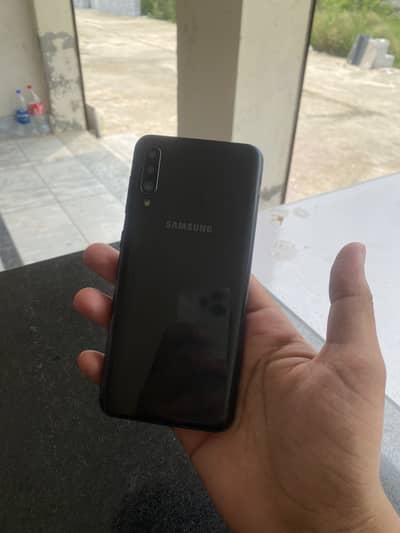 Samsung Mobile A50