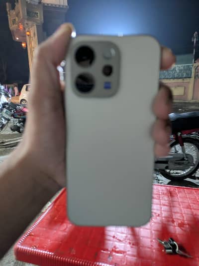 Vivo V70 5G contact this number 03083822227