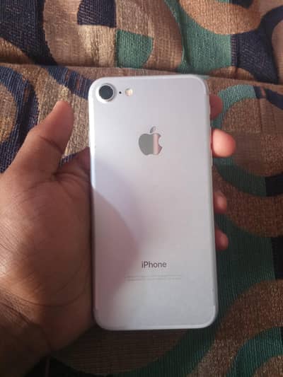 Apple iPhone 7