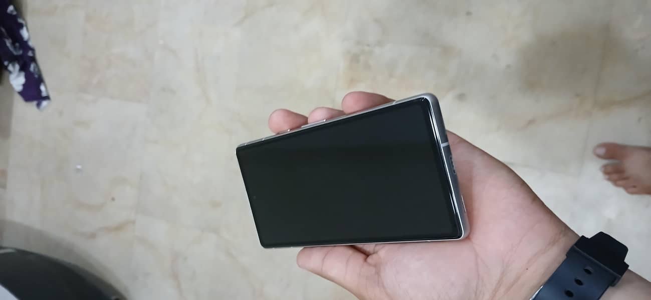 Google Pixel 7a 2