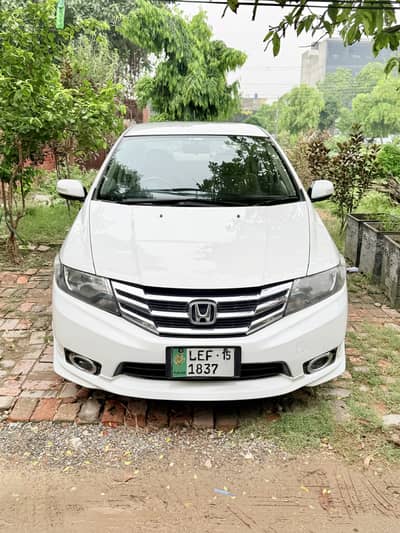 Honda City ivtec Totally Genuine