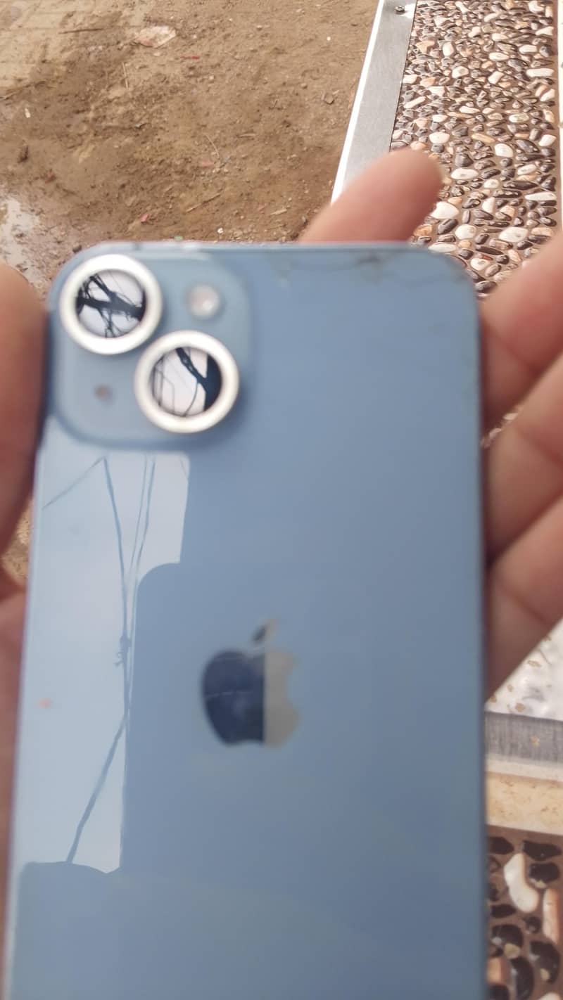Apple iPhone 14 3