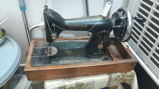 original singer sewing silae machine