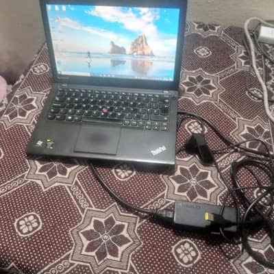 Lenovo thinkpad i5