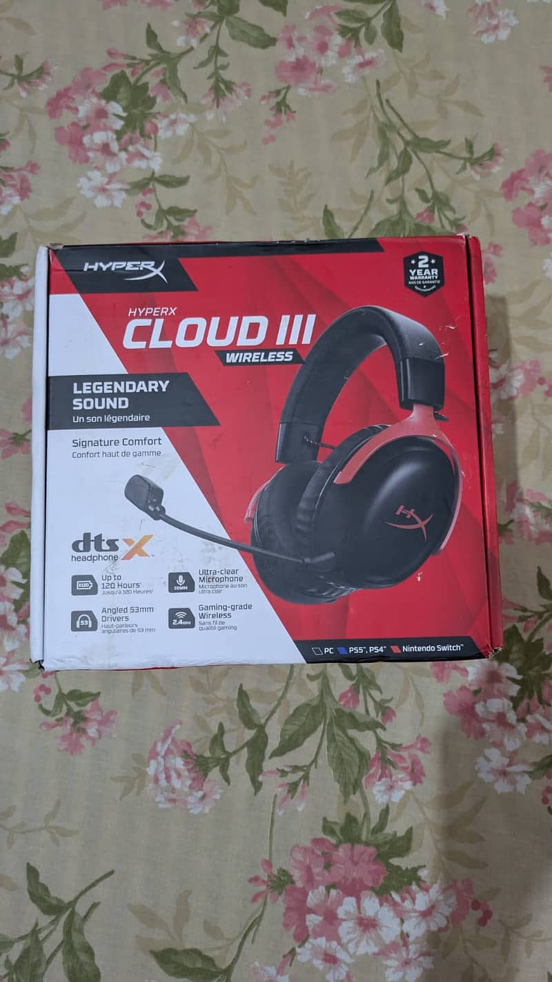 Hyperx Cloud 3 wireless 10/10 condition with box 0