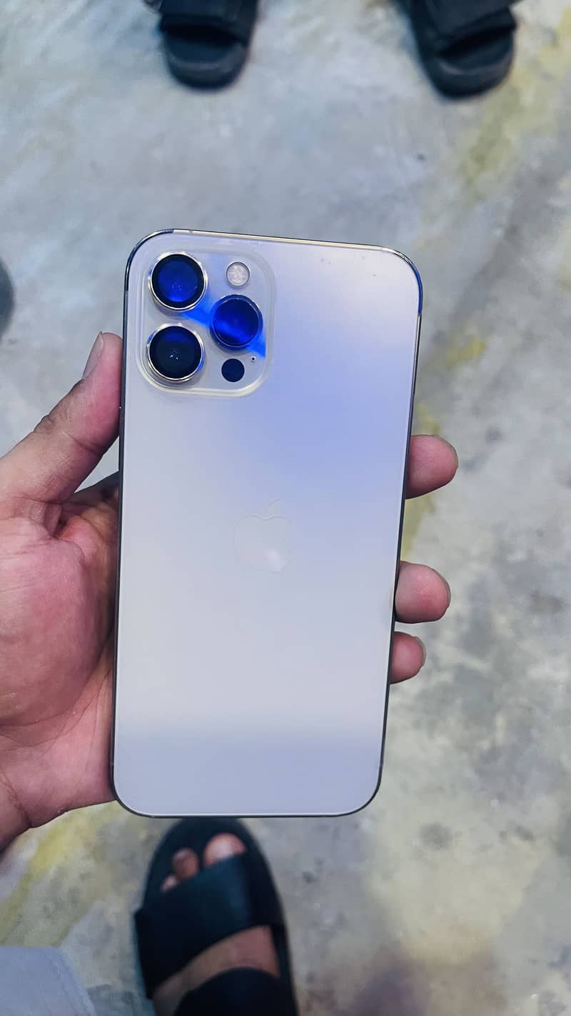 iphone 12 pro max 6