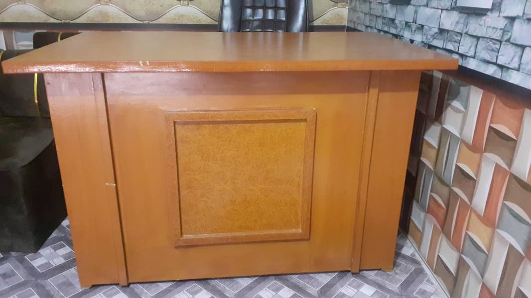 office Table 0