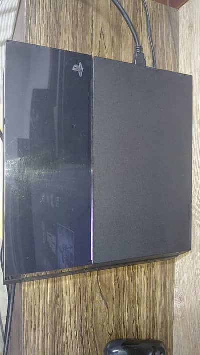 PS4 FAT 1TB |12 games copied |