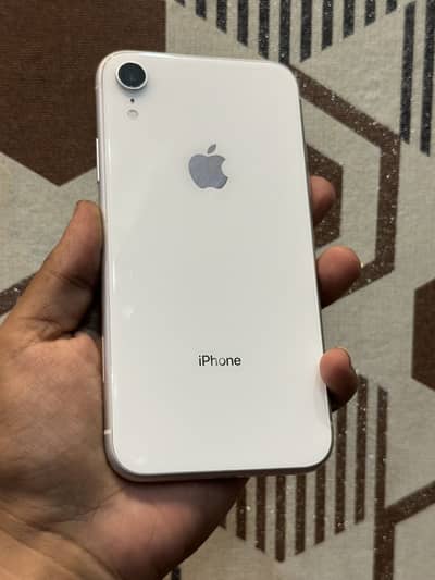 Apple iPhone XR