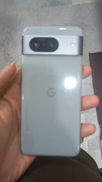 Google Pixel 8
