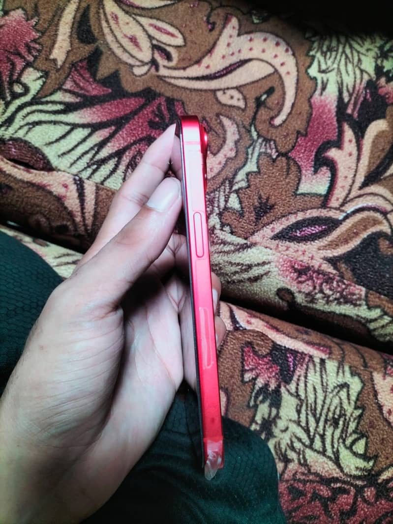 iPhone 14 1