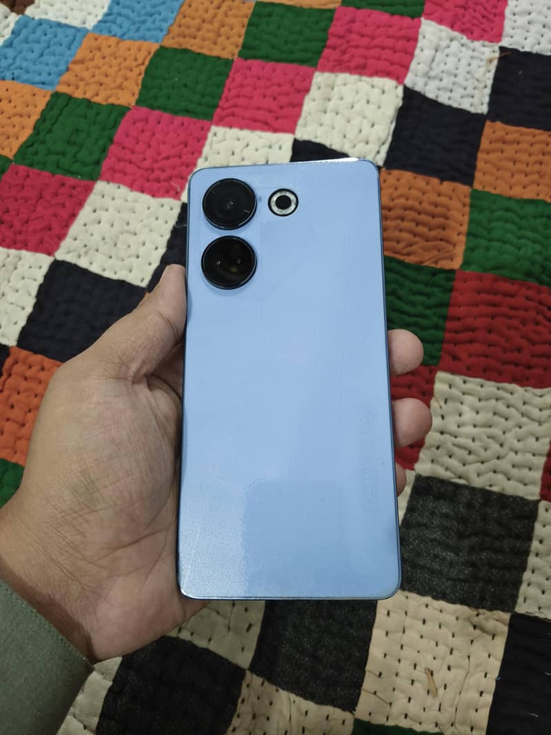 Tecno CAMON 20 0