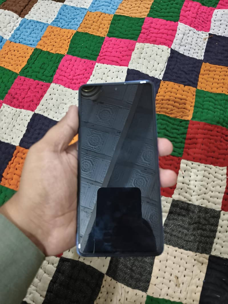 Tecno CAMON 20 1