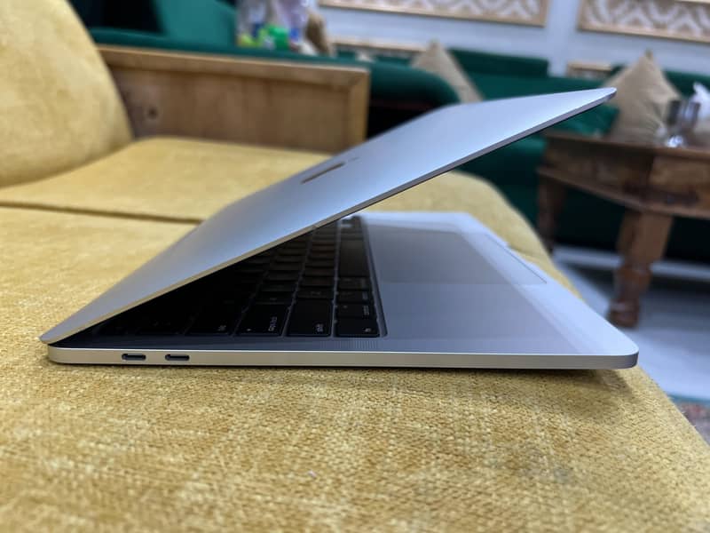 MacBook pro 4