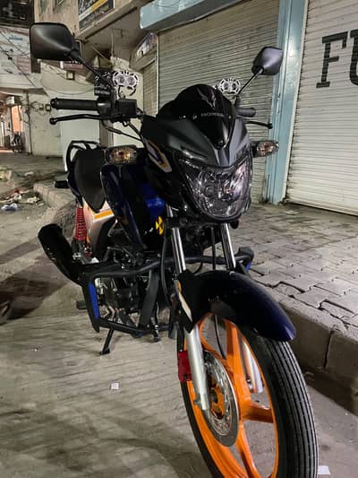HONDA CB150F