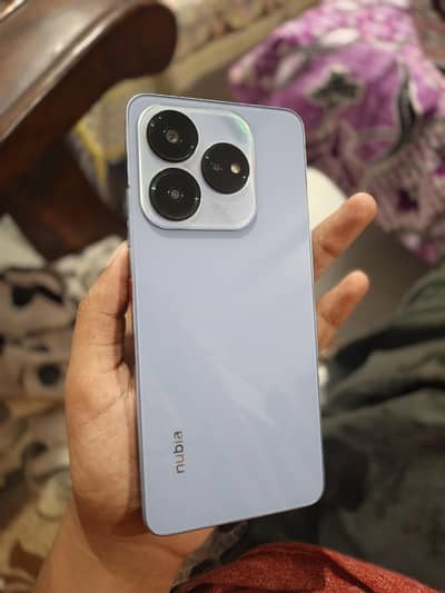 Zte nubia V60 Design