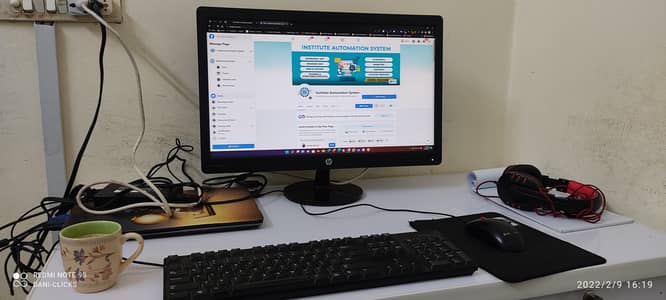 HP 24-inch Widescreen LED FHD Monitor, Black Color