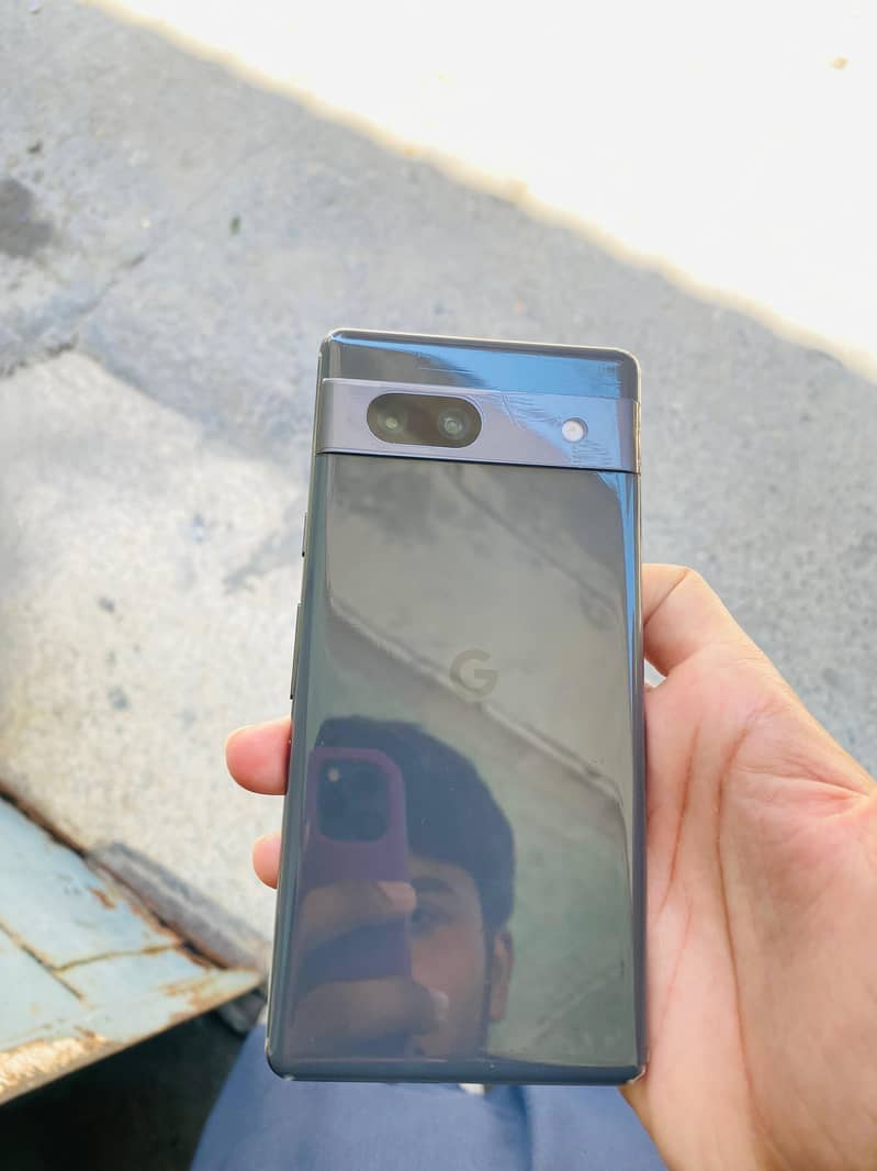 Google Pixel 7a 2
