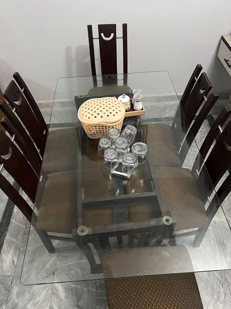 6 seater dining table 1