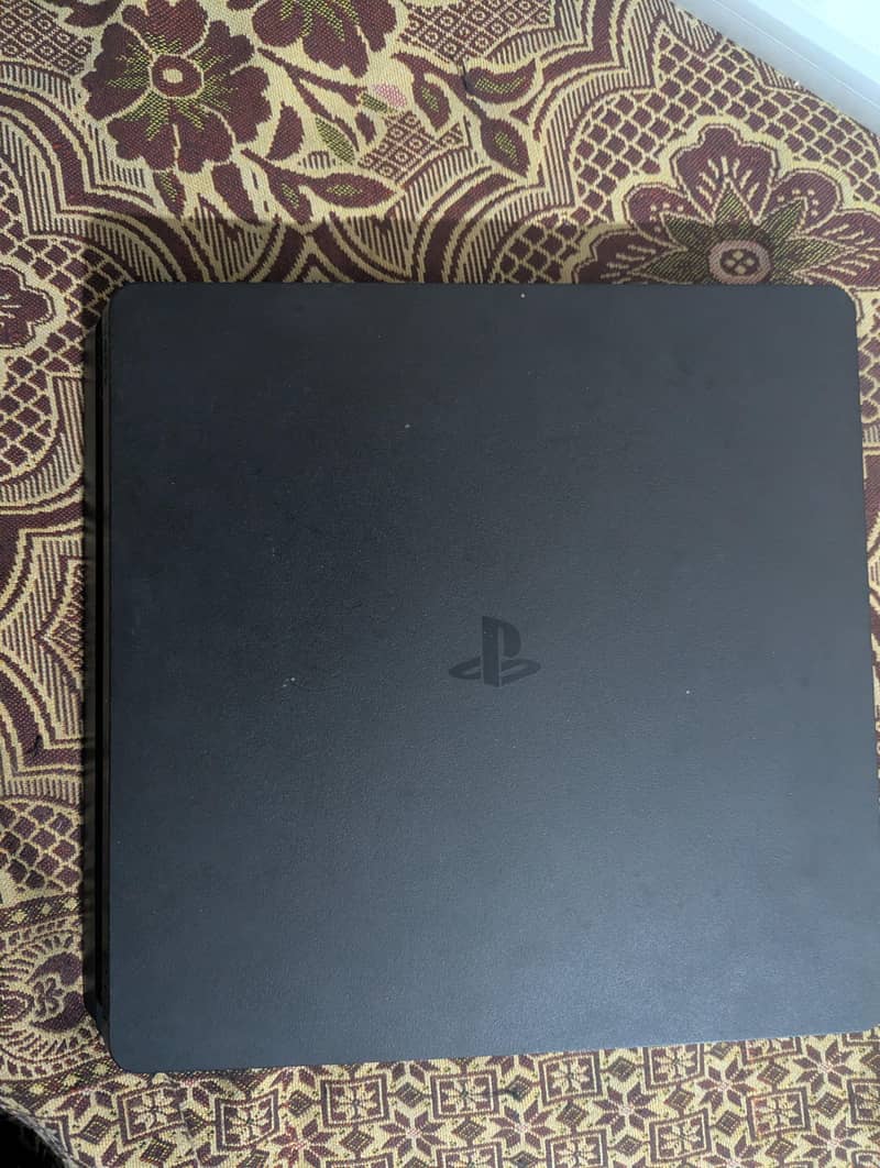 ps4 slim 2