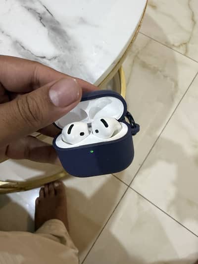 Airpods 4 anc