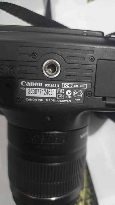 600D camera