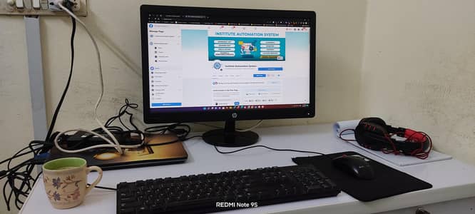 HP 24-inch Widescreen LED FHD Monitor, Black Color