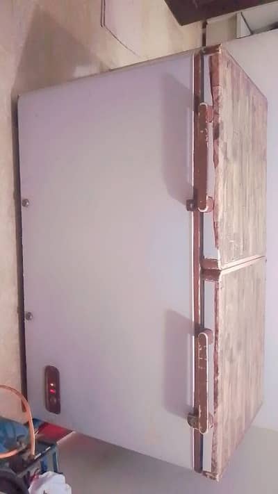 Deep freezer