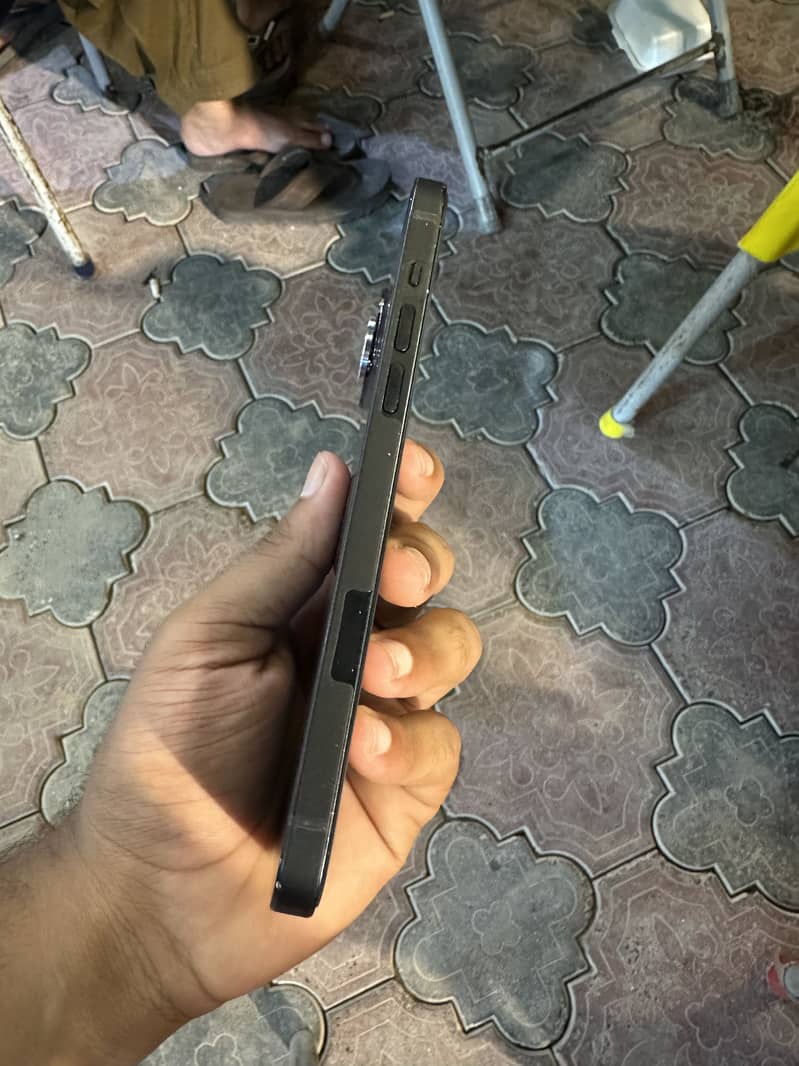 Apple iPhone 14 plus 2