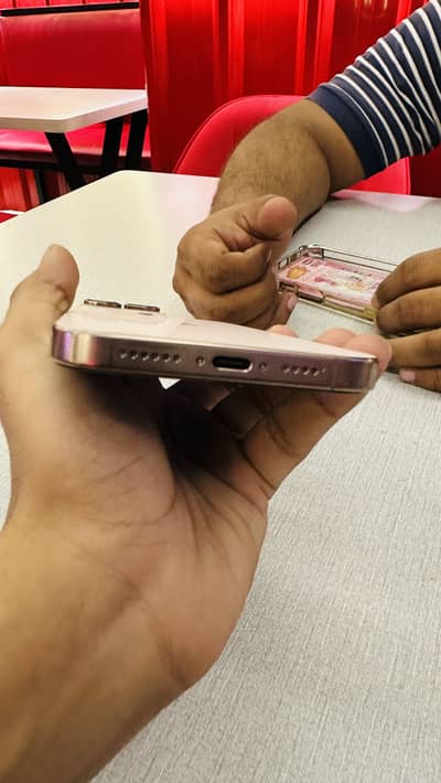 Apple iPhone 16 Pro Max