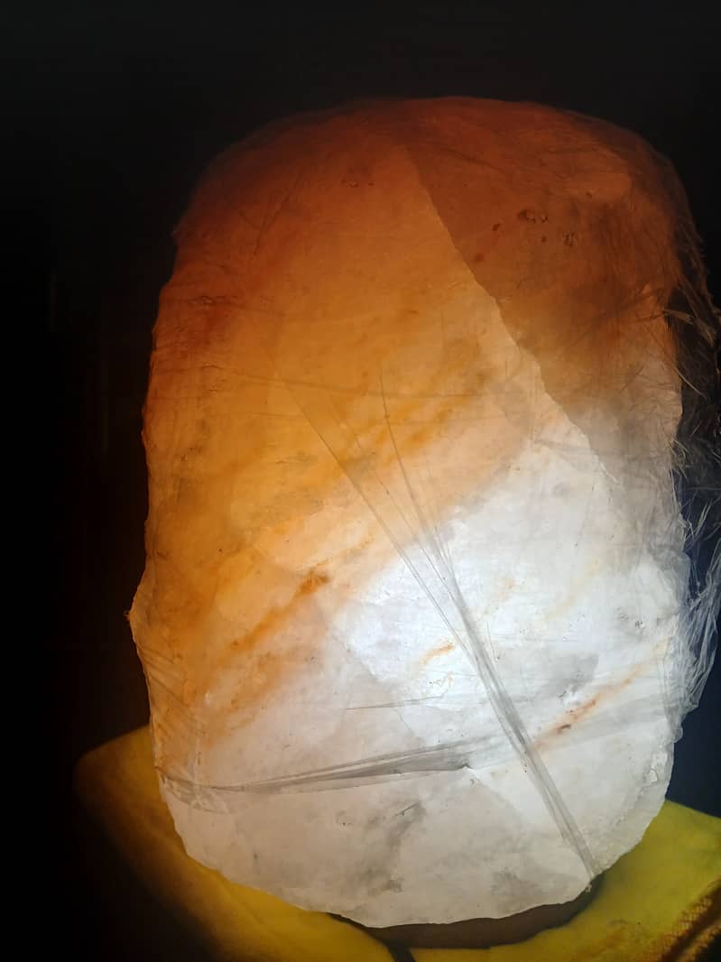 Salt Lamp 6