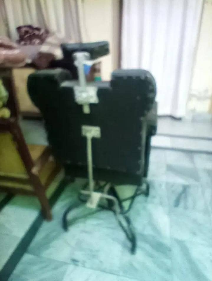 بیوٹی پارلر چئیر/کرسی برائے فروخت 1