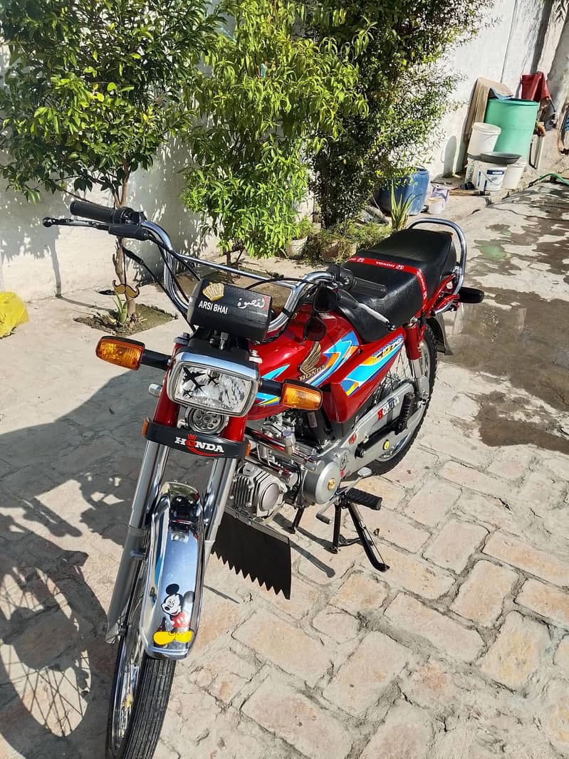 Honda CD70 1