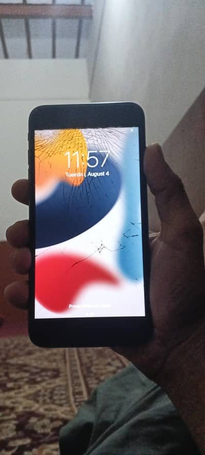 Apple iPhone 7