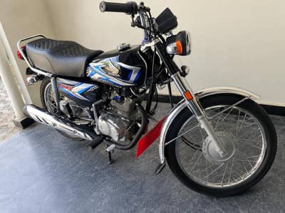 Honda 125 Paka 25 model fresh condition